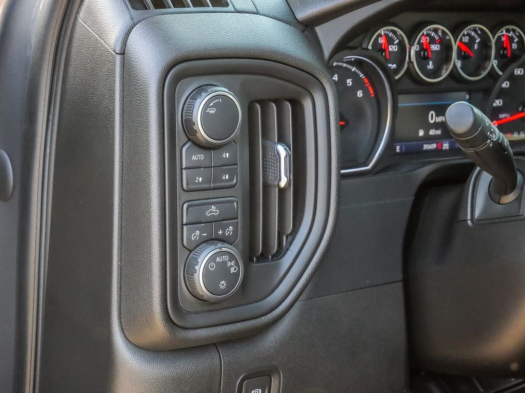2021 Chevrolet Silverado 1500 Custom Trail Boss