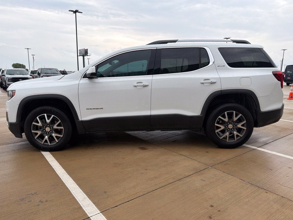 2022 GMC Acadia SLE 7 Passenger