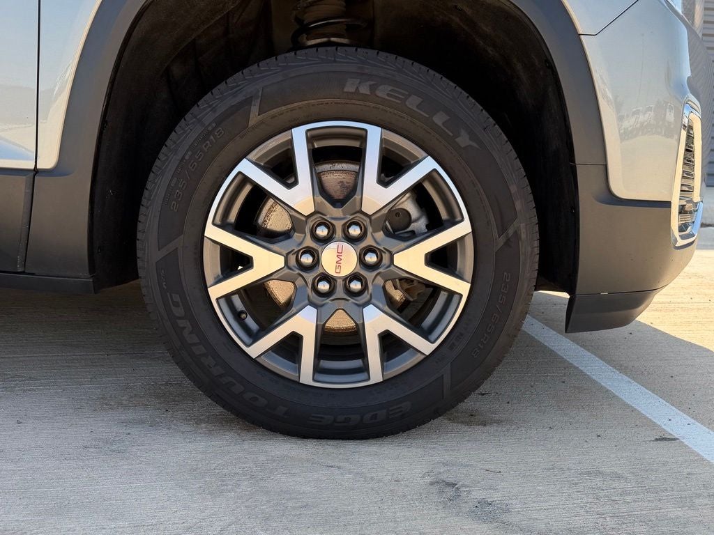 2023 GMC Acadia SLE 7 Passenger