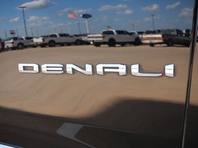 2024 GMC Yukon Denali 4WD | Preferred Equipment Pkg