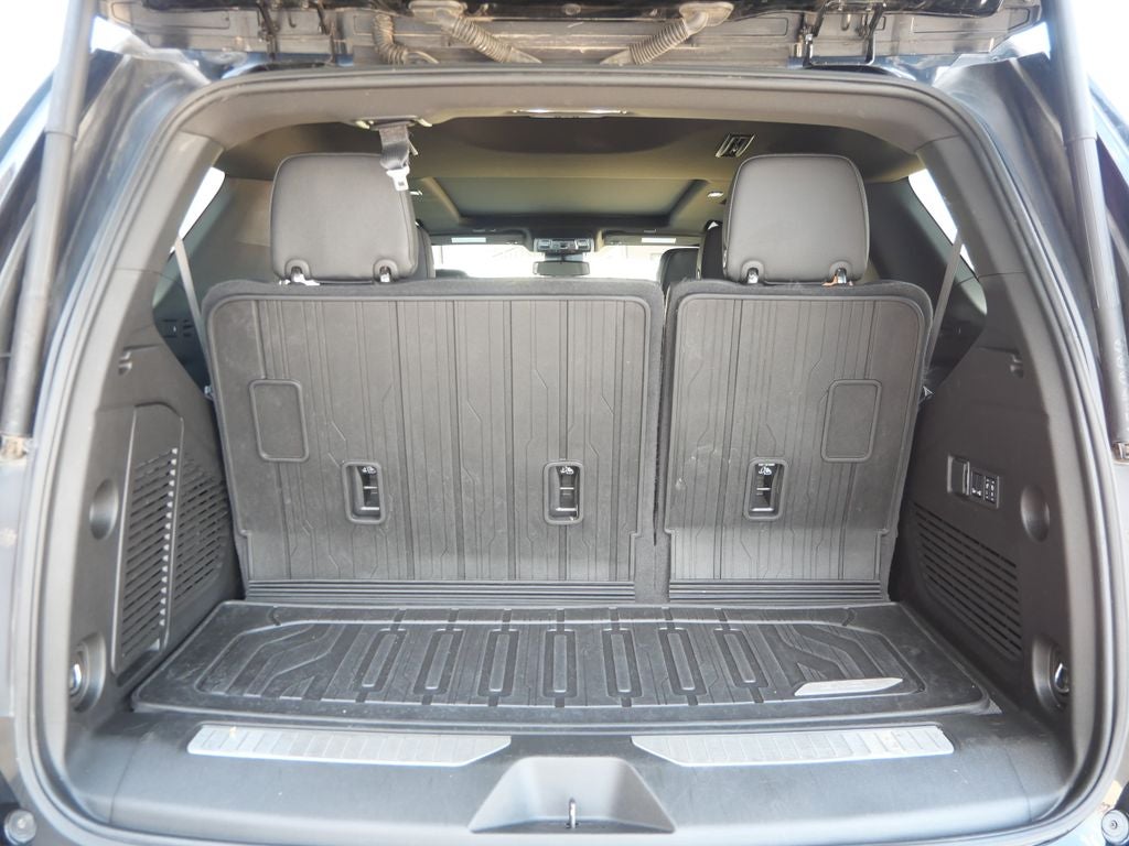 2024 GMC Yukon Denali 4WD | Preferred Equipment Pkg
