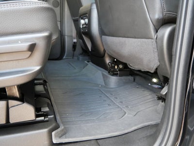 2024 GMC Yukon Denali 4WD | Preferred Equipment Pkg