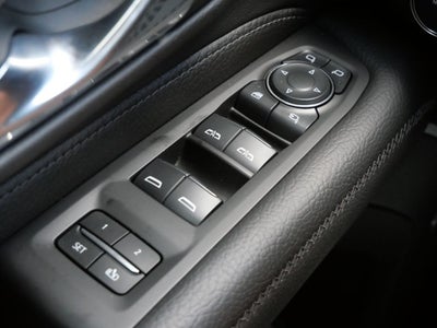 2024 GMC Yukon Denali 4WD | Preferred Equipment Pkg