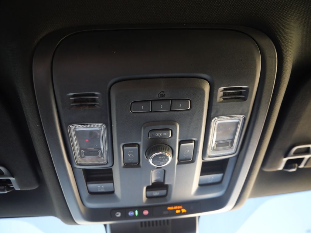 2024 GMC Yukon Denali 4WD | Preferred Equipment Pkg