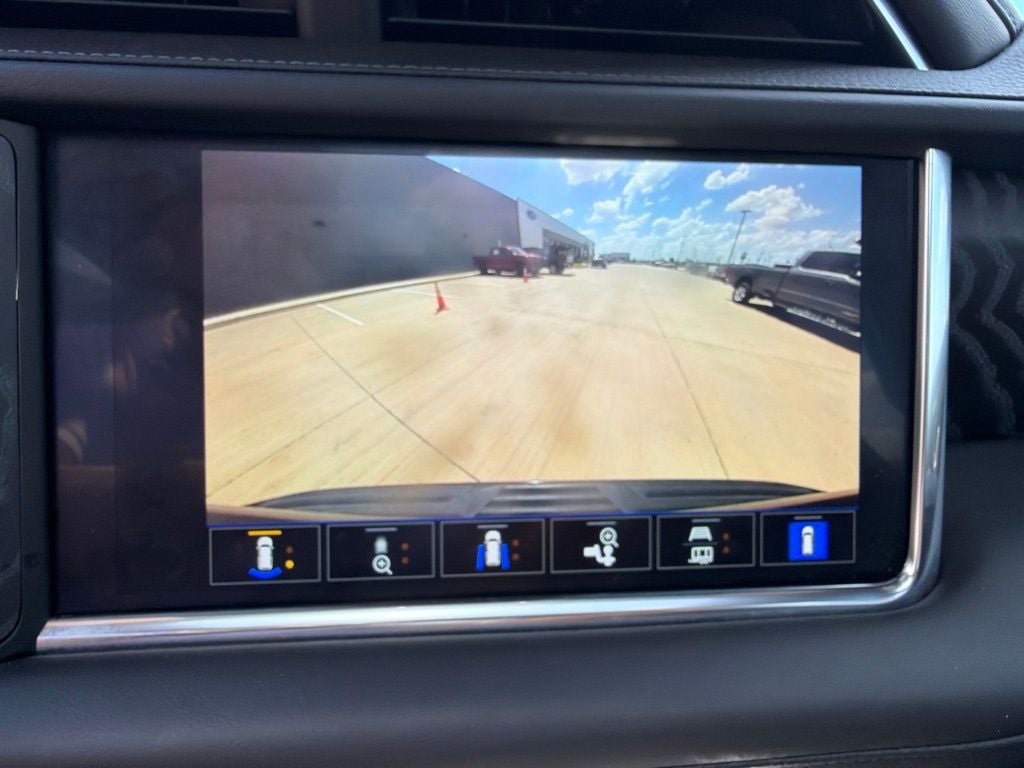 2024 GMC Yukon Denali 4WD | Preferred Equipment Pkg