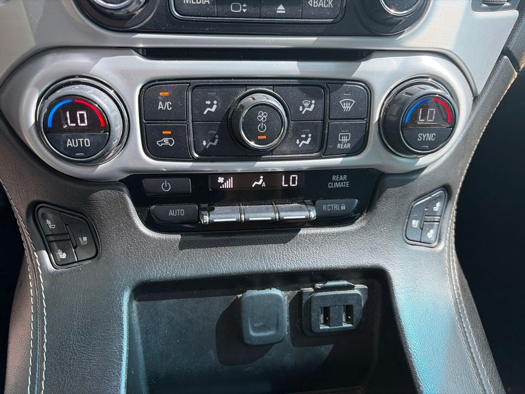 2020 GMC Yukon XL SLT 4WD | 7 Passenger