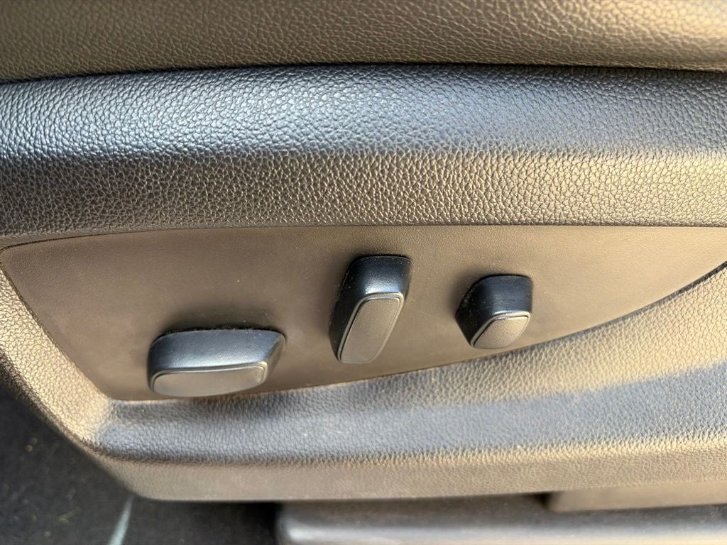2020 GMC Yukon XL SLT 4WD | 7 Passenger