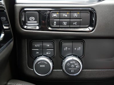 2025 GMC Yukon XL Denali 4WD | 7 Passenger