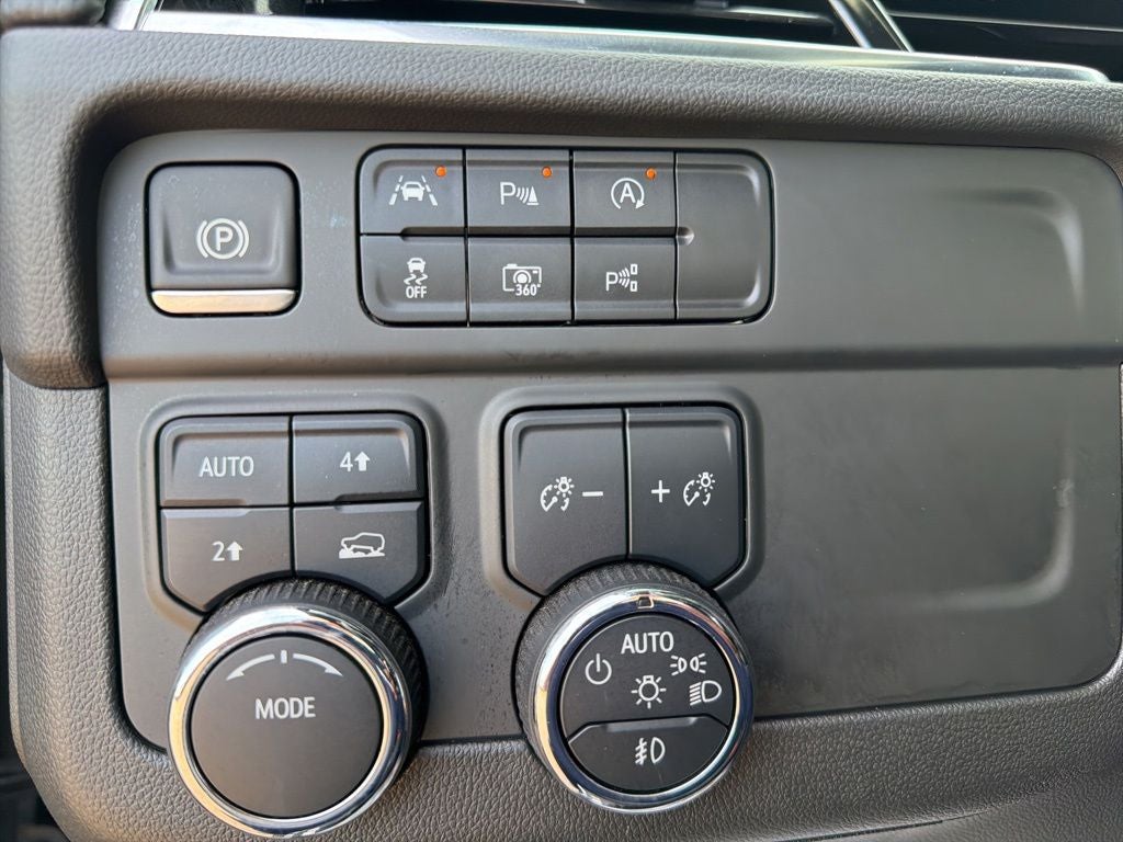 2025 Chevrolet Tahoe RST 4WD | 8 Passenger