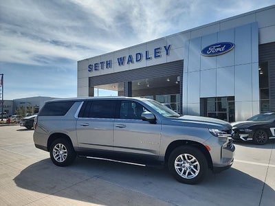 2024 Chevrolet Suburban LT