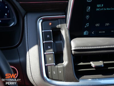 2024 Chevrolet Suburban LT