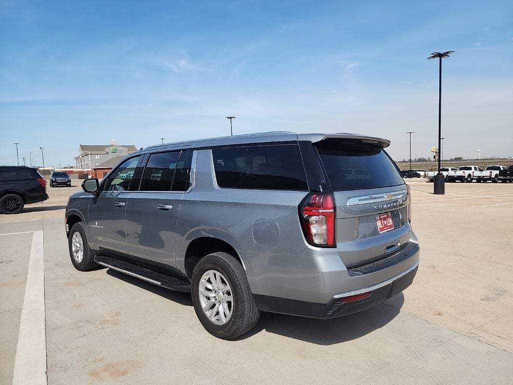 2024 Chevrolet Suburban LT
