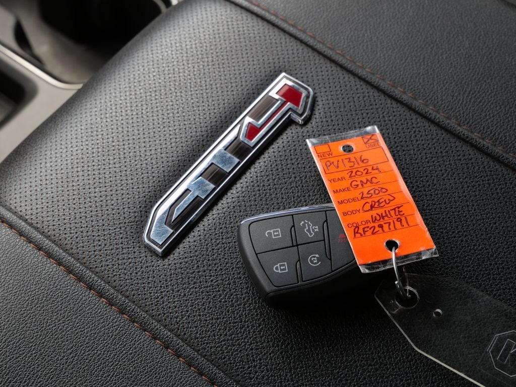 2024 GMC Sierra 2500HD AT4