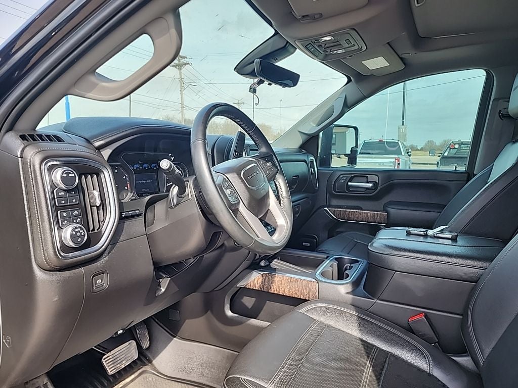 2023 GMC Sierra 2500HD Denali