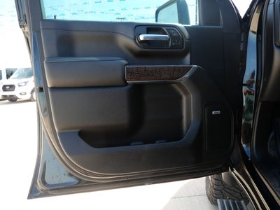 2023 GMC Sierra 2500HD Denali