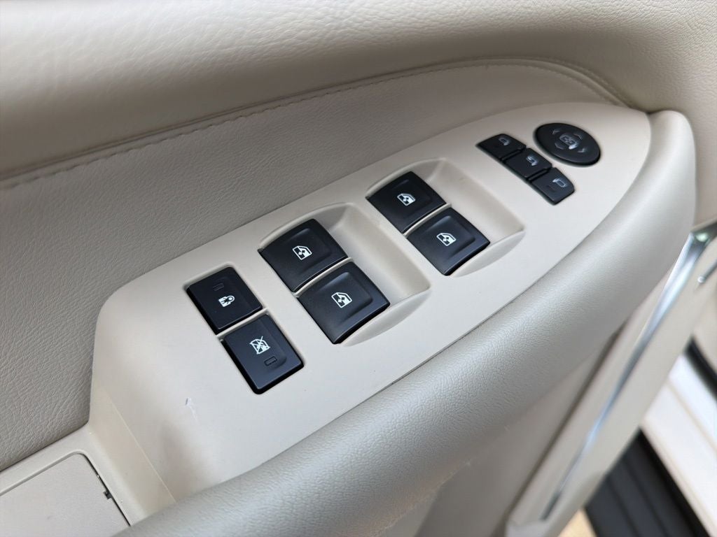 2018 Cadillac Escalade Luxury 4WD | 7 Passenger