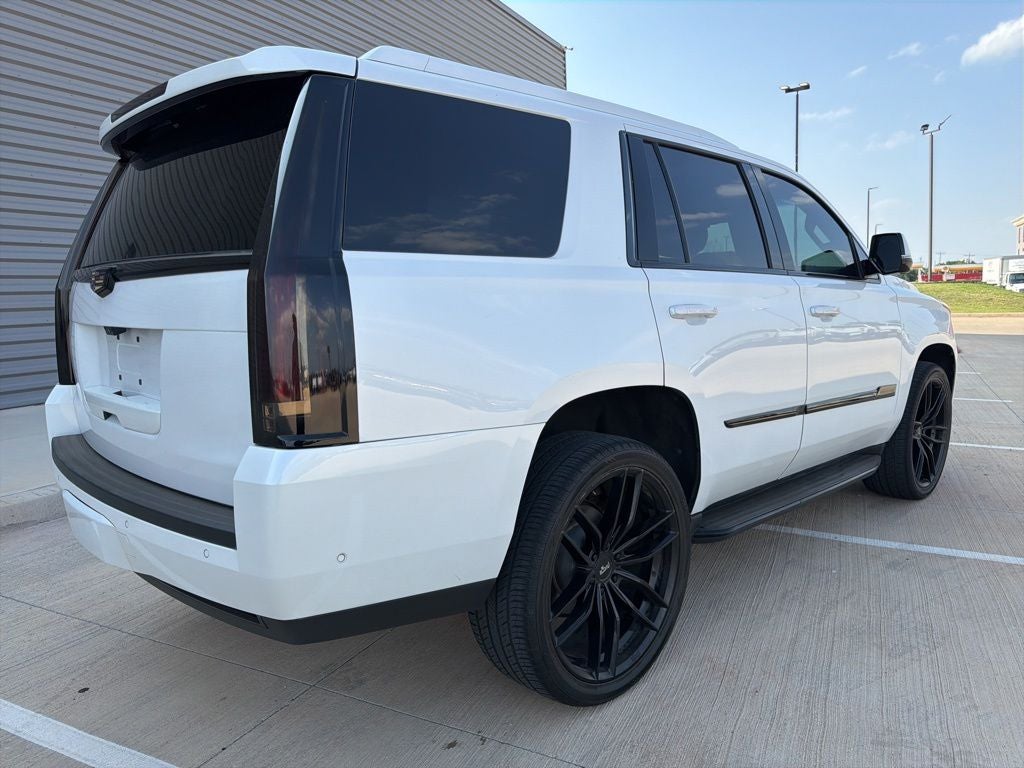 2018 Cadillac Escalade Luxury 4WD | 7 Passenger