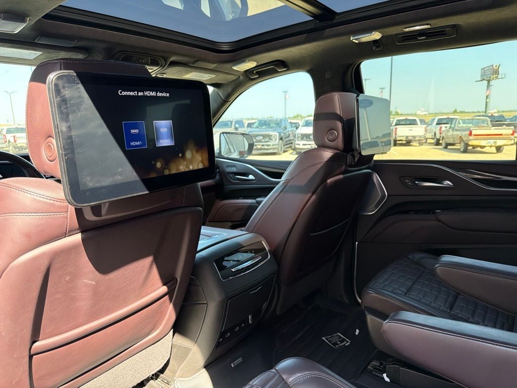 2023 Cadillac Escalade Sport Platinum