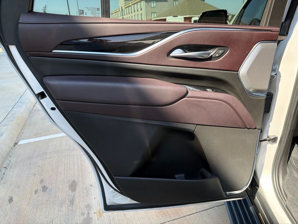 2023 Cadillac Escalade Sport Platinum