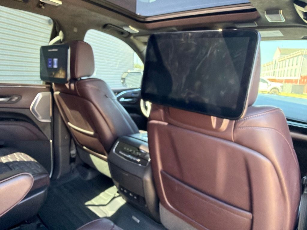 2023 Cadillac Escalade Sport Platinum