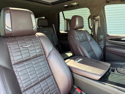 2023 Cadillac Escalade Sport Platinum