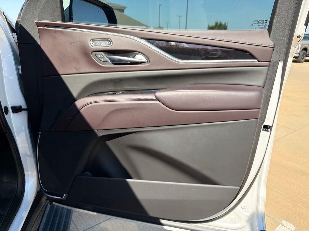 2023 Cadillac Escalade Sport Platinum