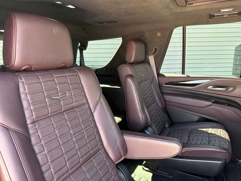 2023 Cadillac Escalade Sport Platinum