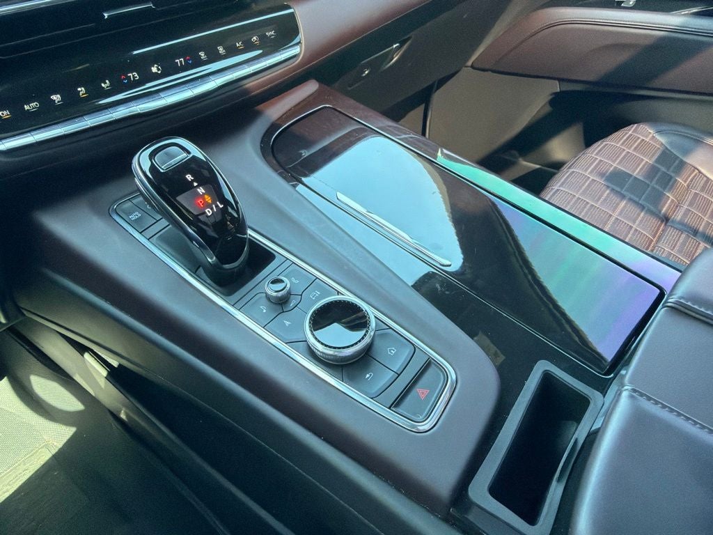 2023 Cadillac Escalade Sport Platinum