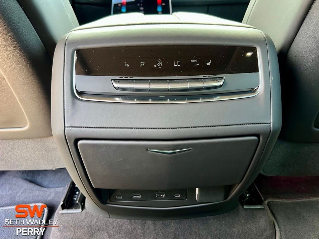 2025 Cadillac Escalade V-Series