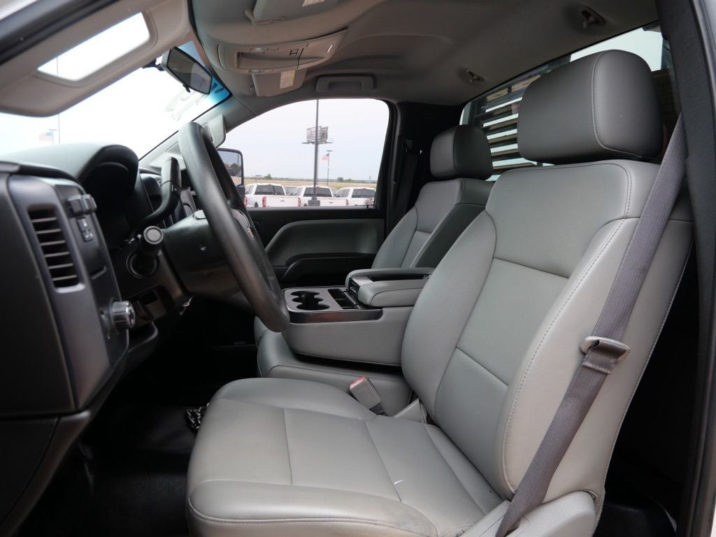 2019 Chevrolet Silverado 4500HD Work Truck 6.6L Duramax