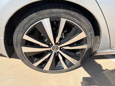 2019 Nissan Altima 2.5 SR Premium