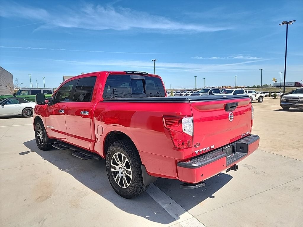 2021 Nissan Titan SV