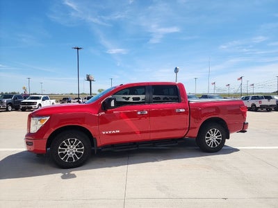 2021 Nissan Titan SV