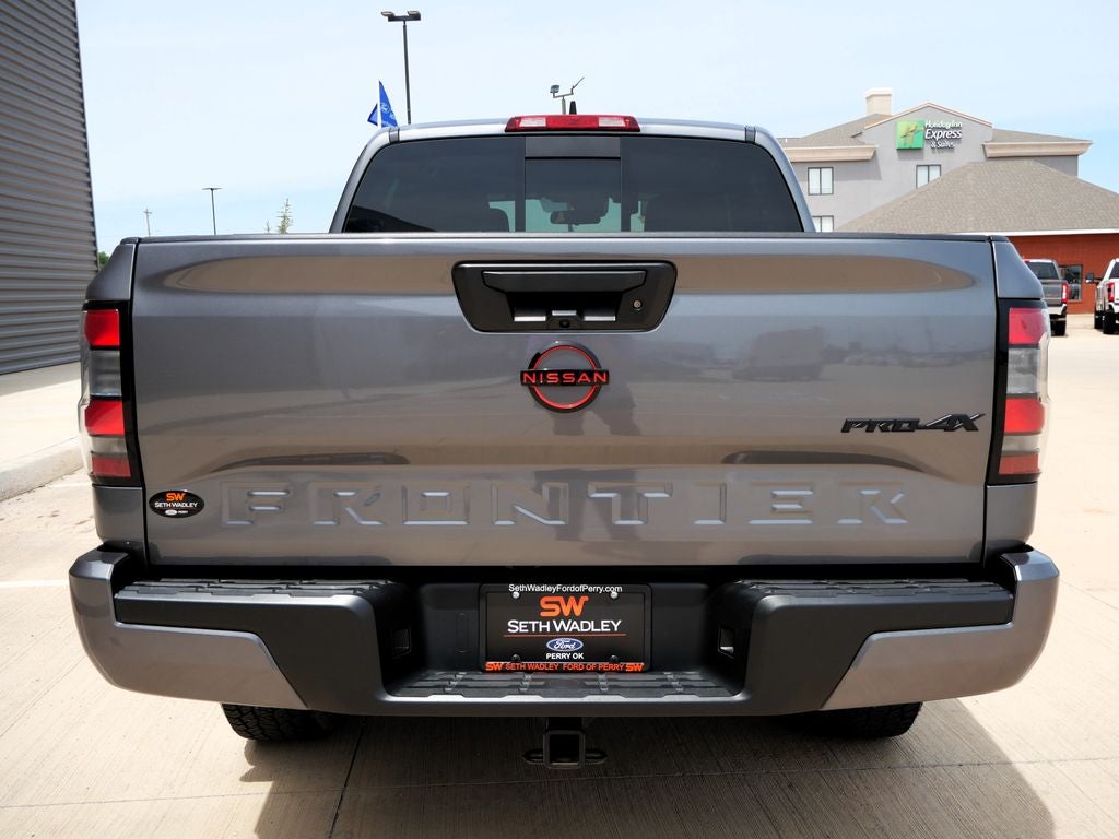 2024 Nissan Frontier PRO-4X