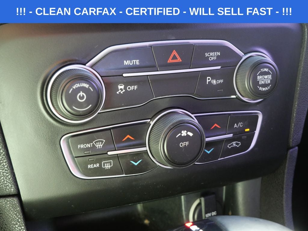 2018 Dodge Charger SXT