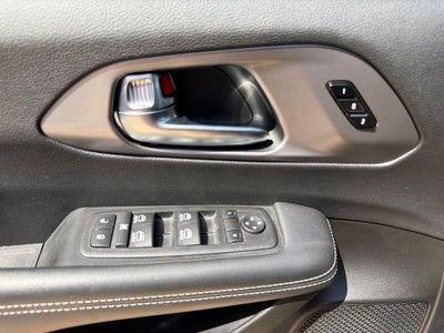 2025 Chrysler Pacifica Select 7 Passenger
