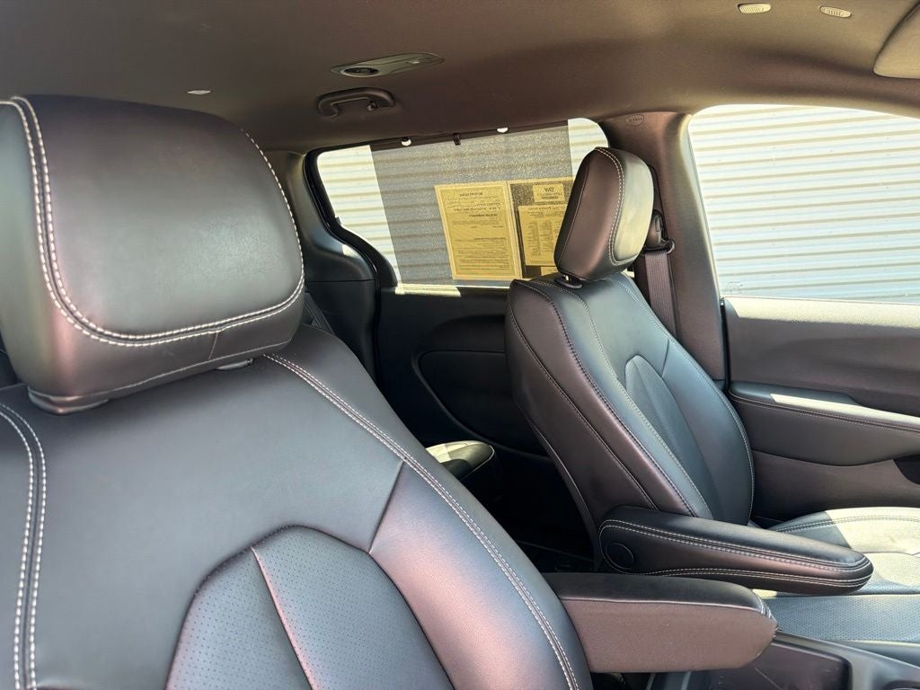 2025 Chrysler Pacifica Select 7 Passenger