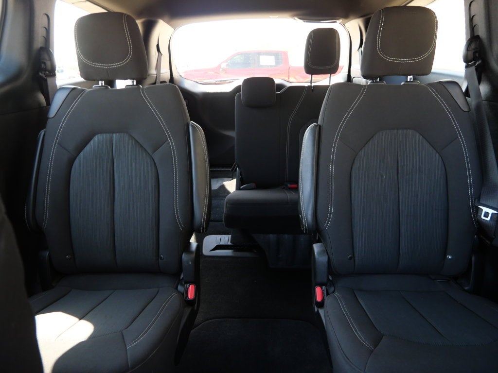 2023 Chrysler Pacifica Touring 7 Passenger