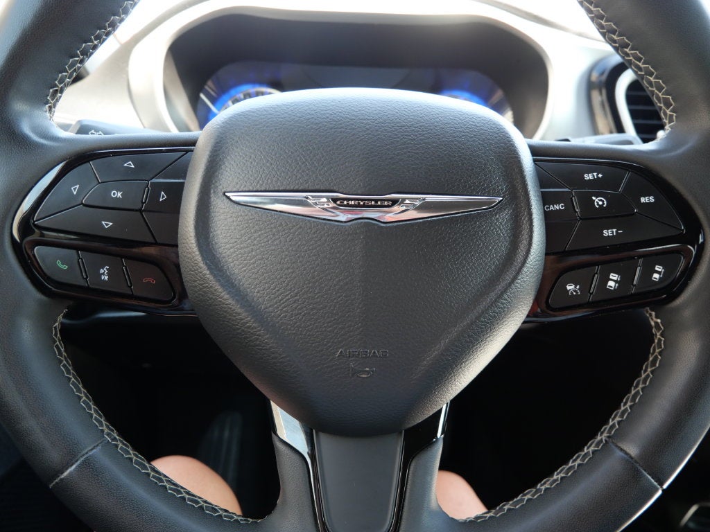 2023 Chrysler Pacifica Touring 7 Passenger