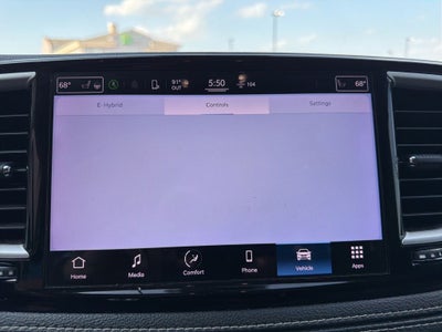 2022 Chrysler Pacifica Hybrid Touring L 7 Passenger