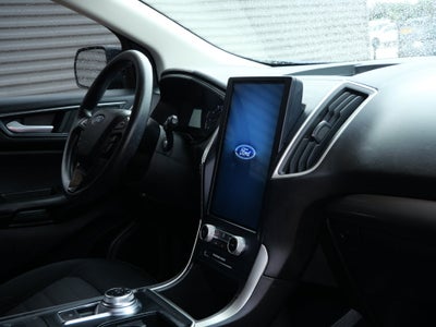2022 Ford Edge SE AWD | Black Appearance Pkg