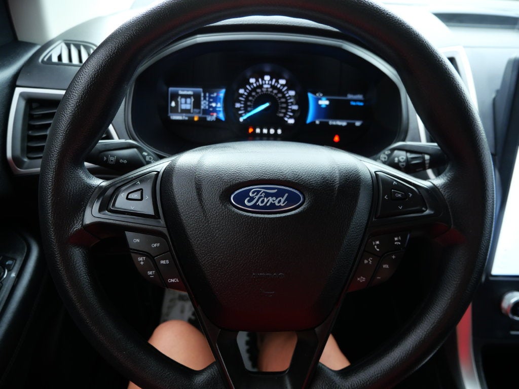 2022 Ford Edge SE AWD | Black Appearance Pkg