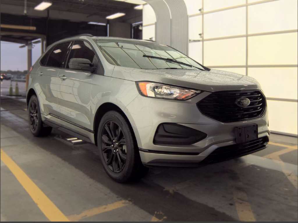 2023 Ford Edge SE AWD | Black Appearance Pkg