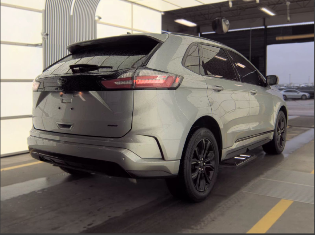 2023 Ford Edge SE AWD | Black Appearance Pkg