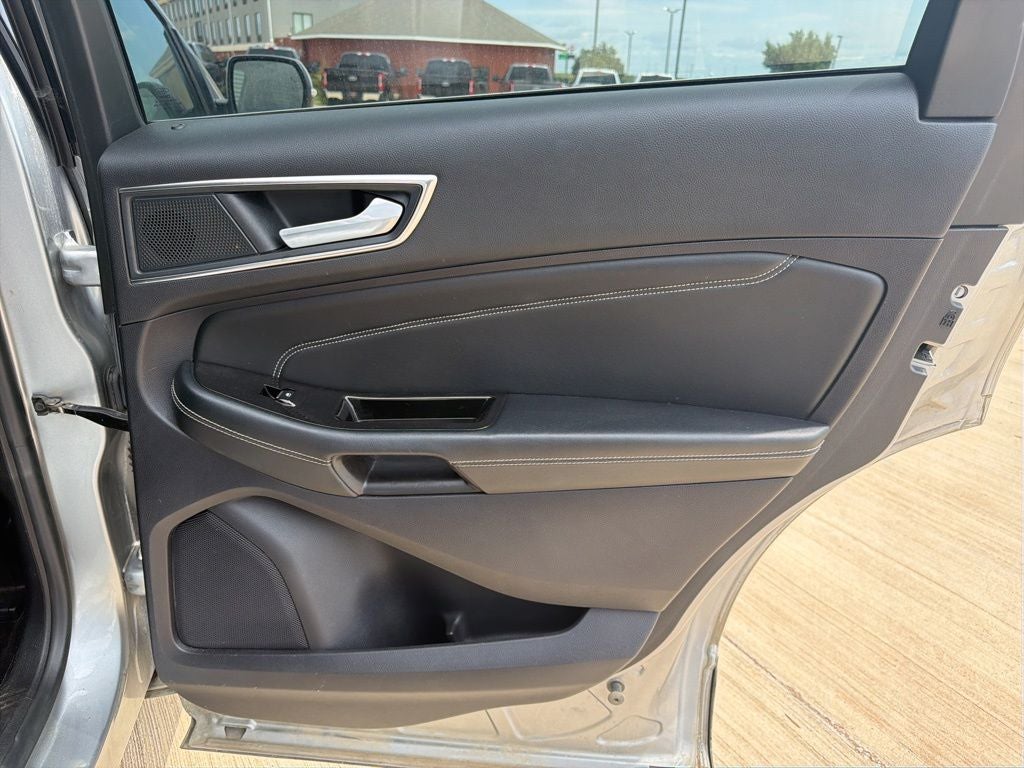 2020 Ford Edge Titanium AWD | Premium Pkg