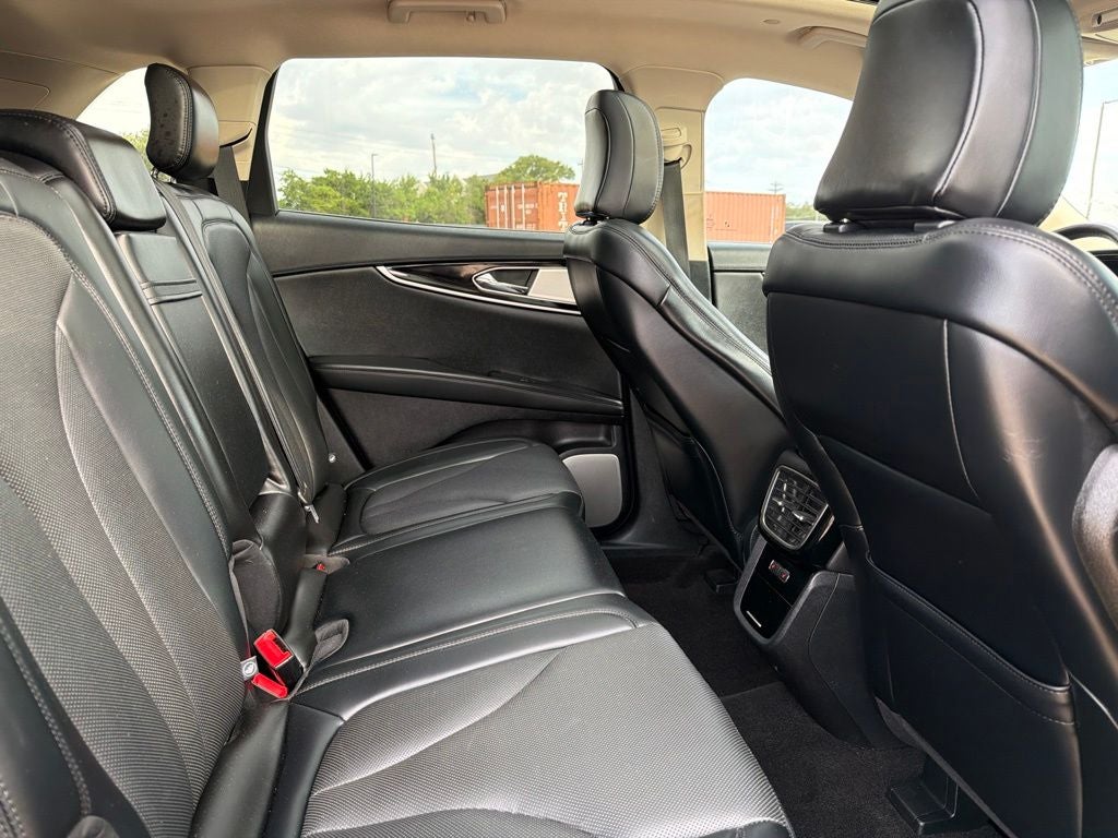 2021 Lincoln Nautilus Reserve AWD | Ultimate Pkg