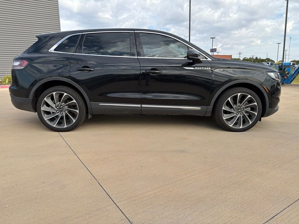 2021 Lincoln Nautilus Reserve AWD | Ultimate Pkg