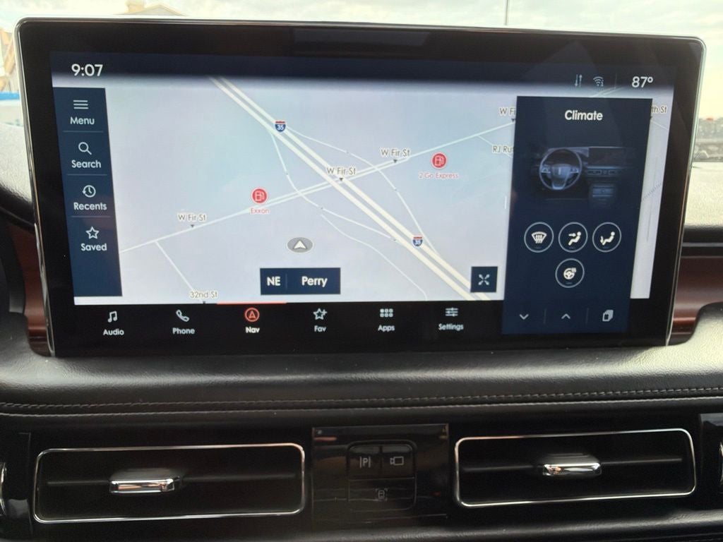 2021 Lincoln Nautilus Reserve AWD | Ultimate Pkg