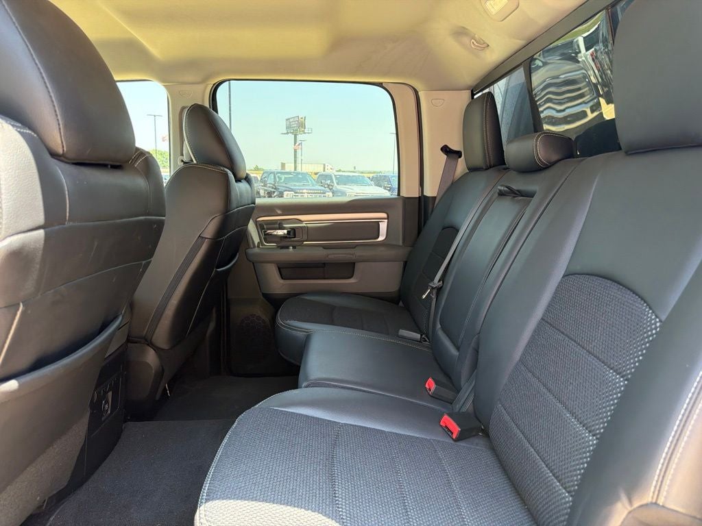 2018 RAM 2500 Big Horn 4WD | Silver Edition