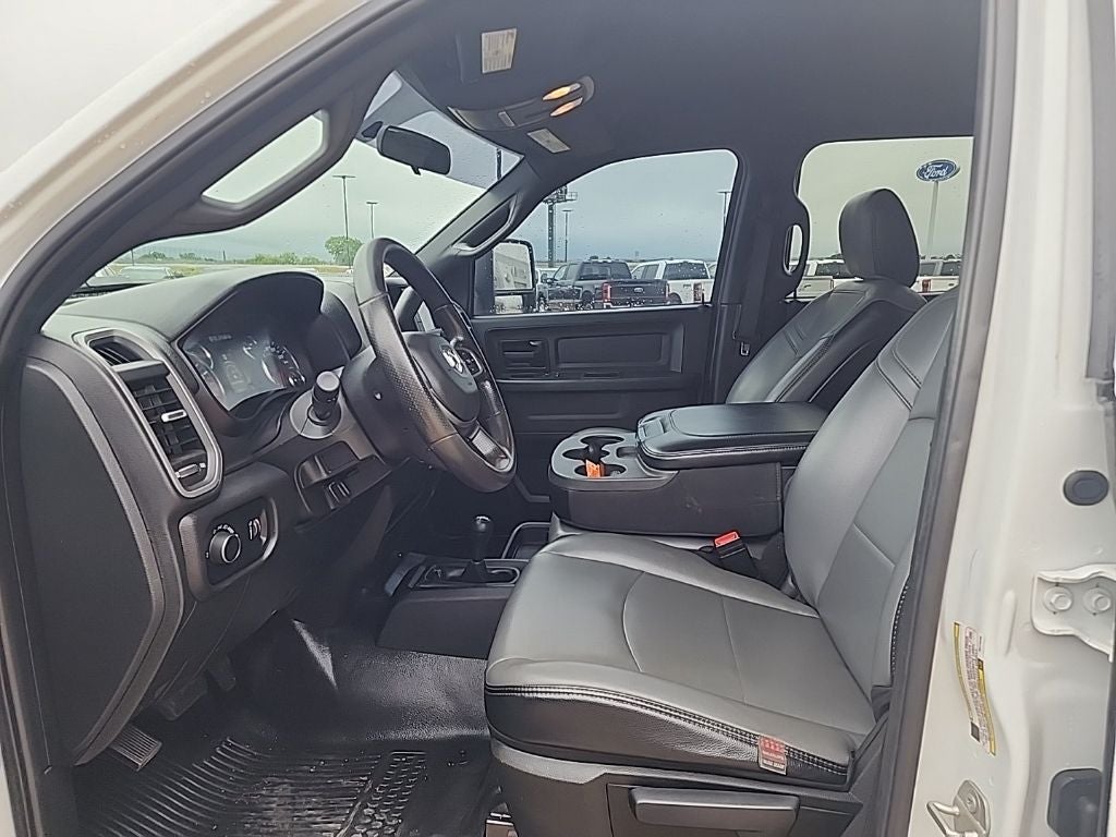 2024 RAM 3500 Tradesman 4WD | Aisin 6 Spd | Flat Bed